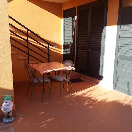 Casa Colamaio * Fondaco Vecchio